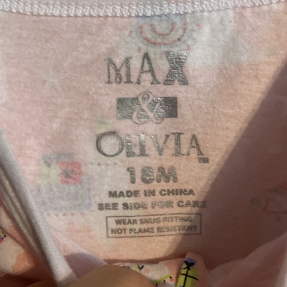 Max & Olivia Mini Footie Pajama ~ Llama Print Coverall ~ NWT - Picture 5 of 9